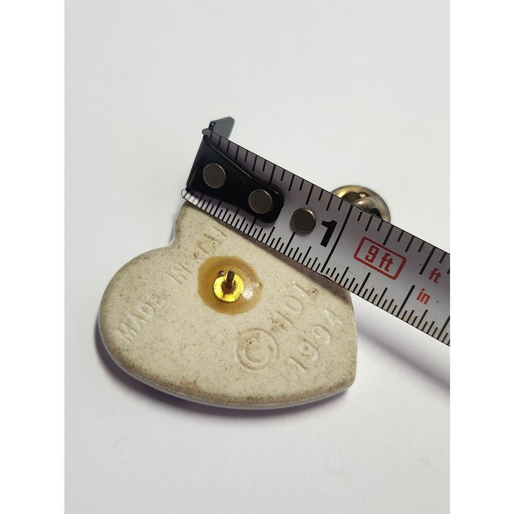 VTG Ceramic Jesus Is The Heart Of The Season Lapel Pin Brooch HOL Signed 1994 - Picture 4 of 4
